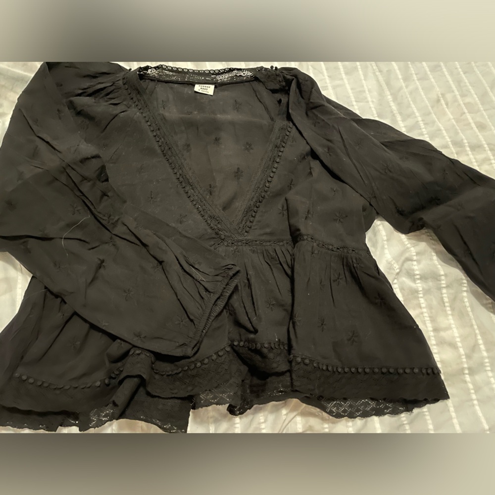 Aritzia blouse
